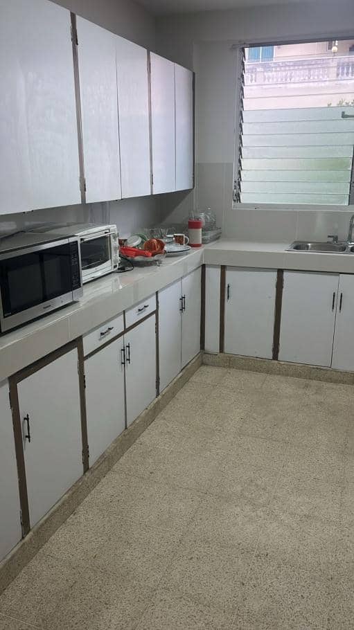 Alquilo apartamento en el cangrejo 2 recamaras 165mts - foto 1