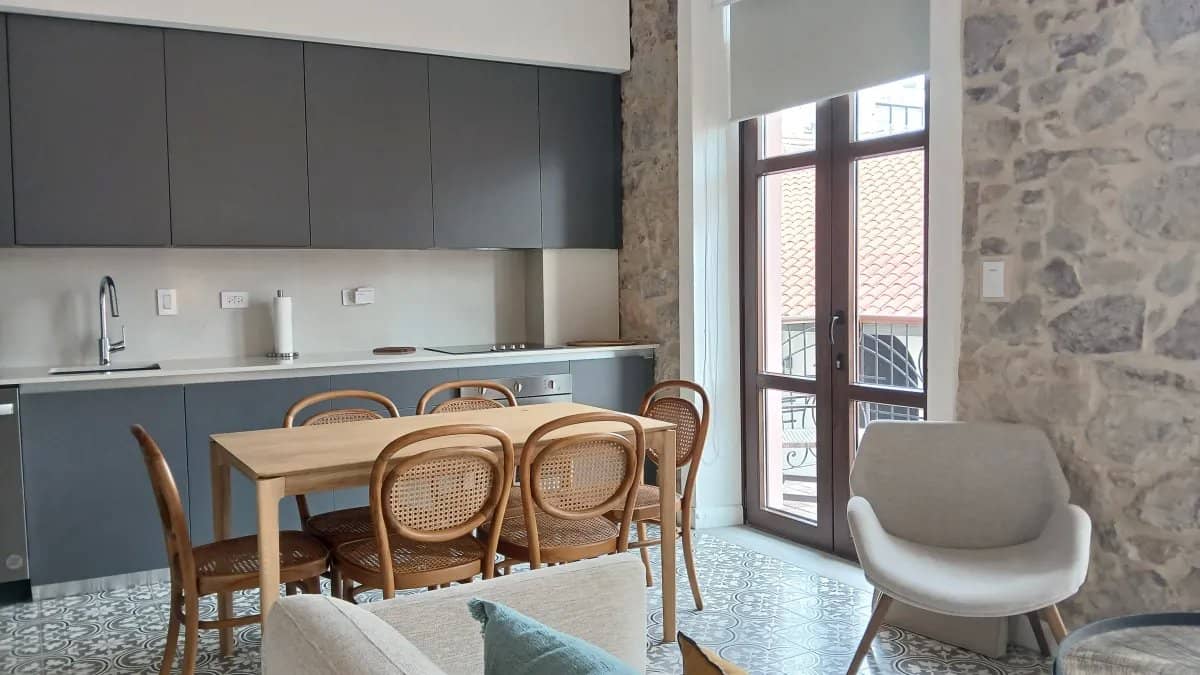 Alquiler de Apartamento Tipo Estudio – Plazuela de Alfaro - foto 1