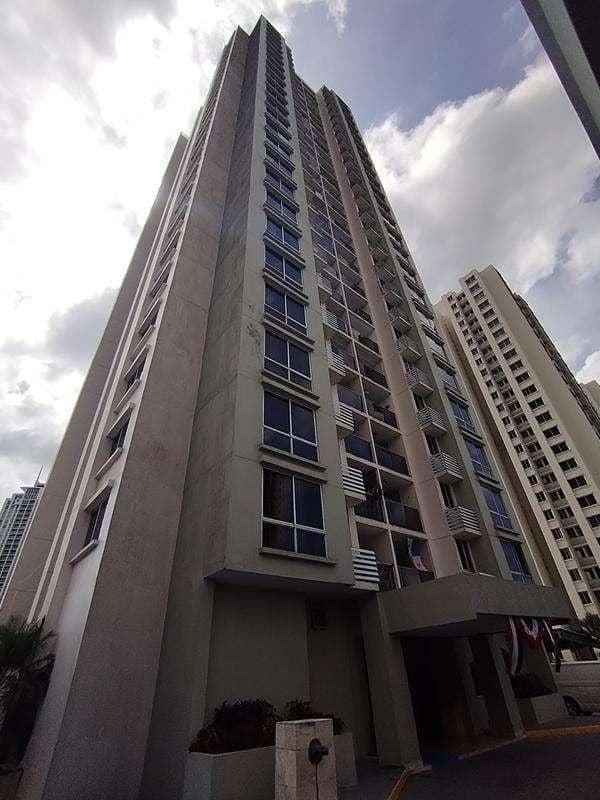 Venta de apartamento en ph rokas, condado del rey - foto 1