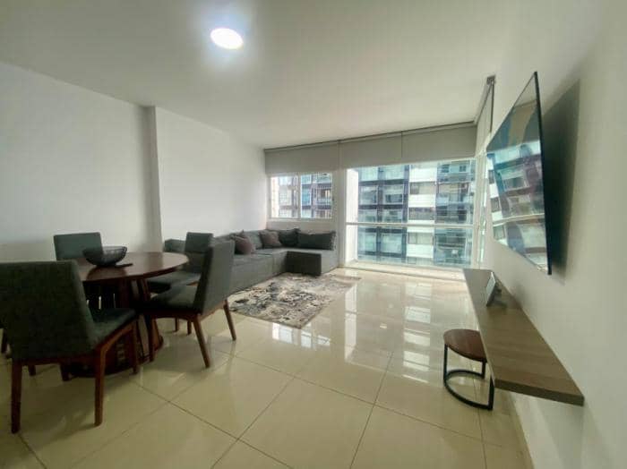 Alquiler de apartamento amoblado en bella vista, panamá - foto 1