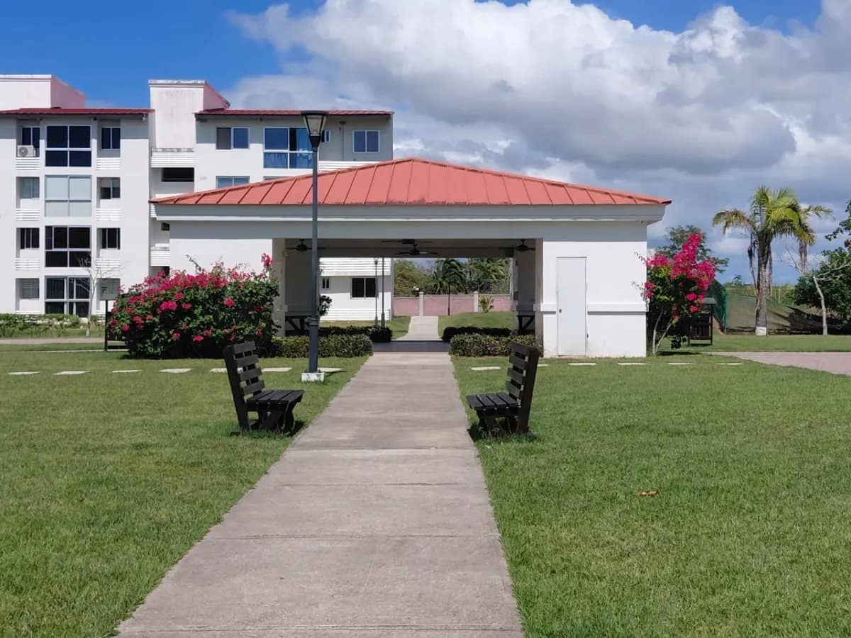 Alquiler de apartamento amoblado en PH Olimpia, Arraiján - foto 1