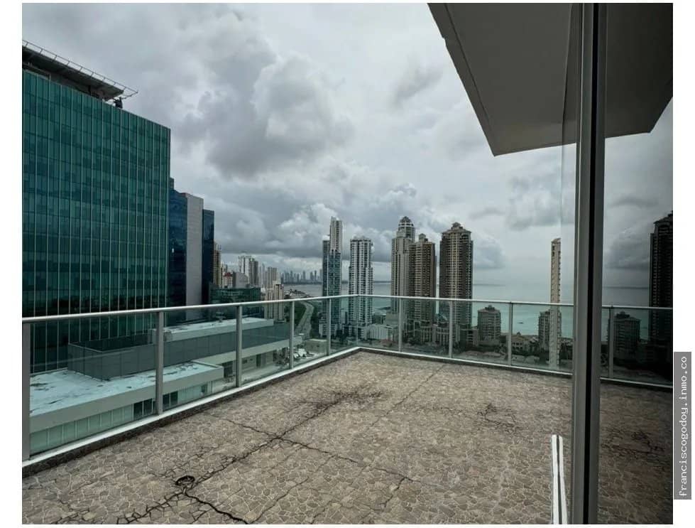Venta de Penthouse en Punta Pacífica - foto 1