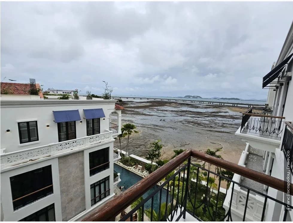 Apartamento en venta en el Casco Antiguo, Santa Familia - foto 1
