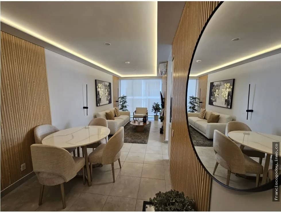 Venta de Apartamentos en Vía España - 12 de octubre - foto 1