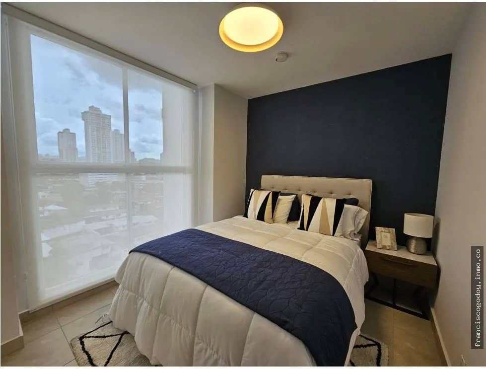 Venta de Apartamentos en Vía España - 12 de octubre - foto 1