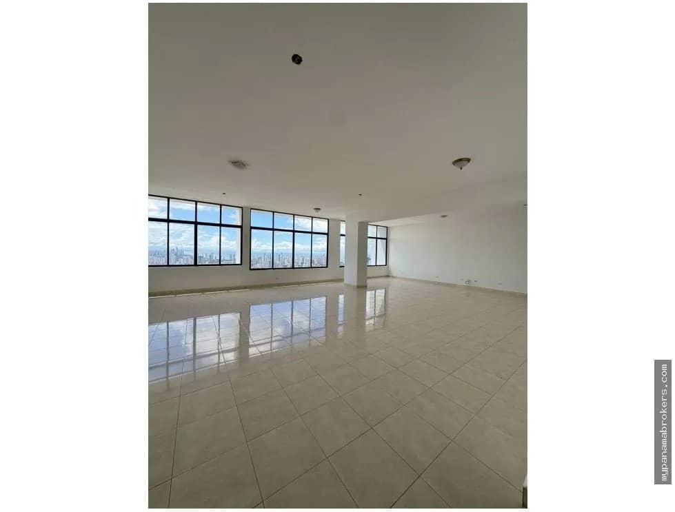 Se vende penthouse en Dos Mares, Betania - foto 1
