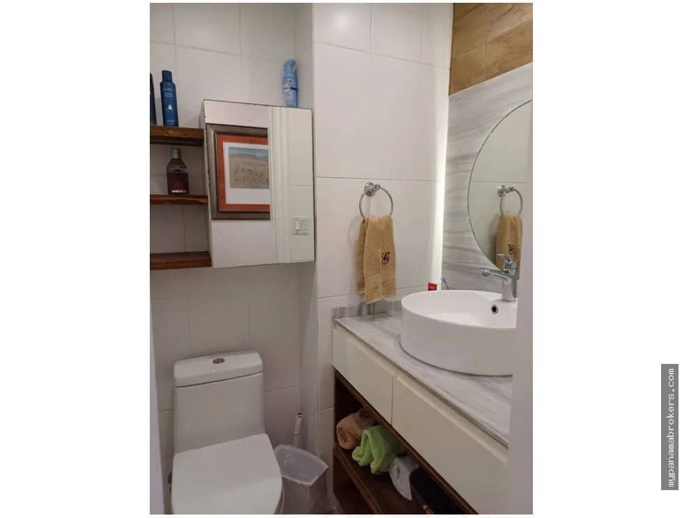 Venta de apartamento en PH Royal Princess, San Francisco - foto 1