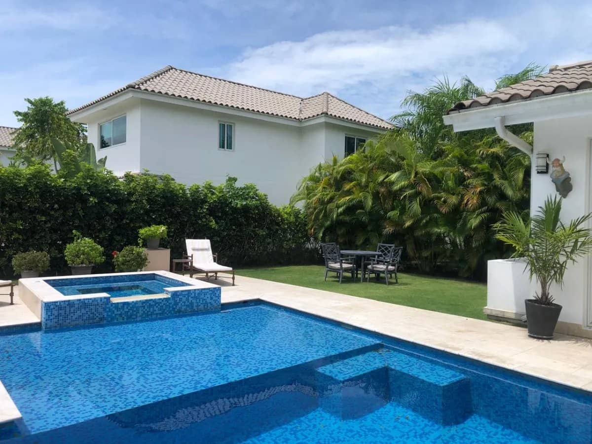 Alquiler de Apartamento Amoblado en Embassy Village - foto 1