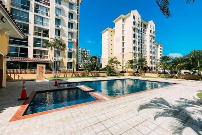 Se vende apartamento en PH McGregor Hill, Condado del Rey - foto 1