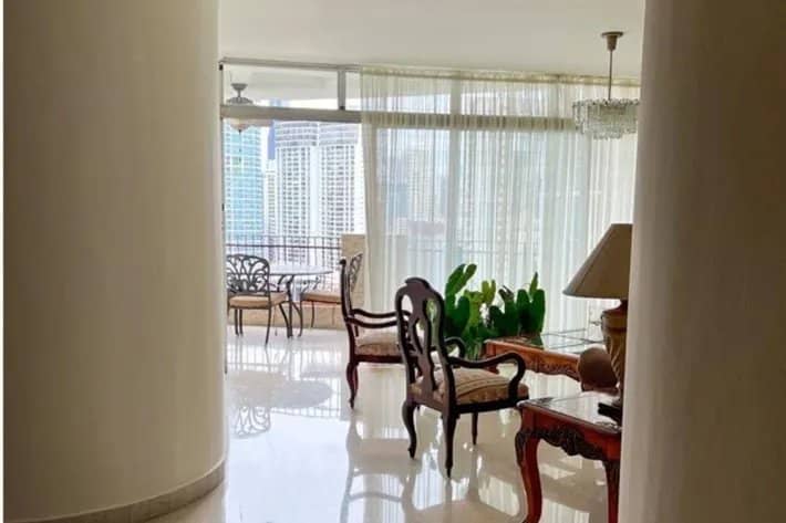 Venta de apartamento en PH Mar del Sur, Paitilla - foto 1