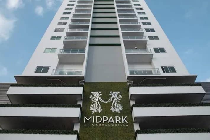 Venta de apartamento PH Midpark, Carrasquilla, Panamá - foto 1