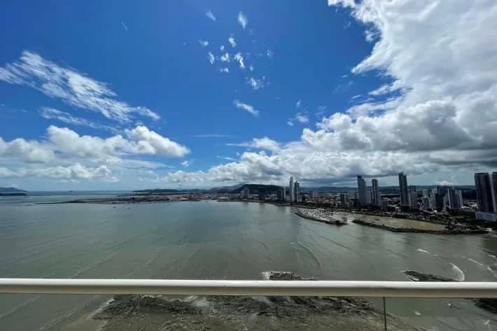 Apartamento en alquiler en Paitilla, Panamá - foto 1