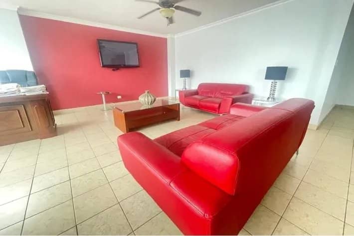 Venta de apartamento en Calle 50, Panamá - foto 1