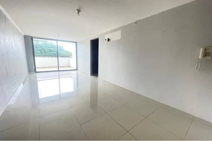 Apartamento en venta en Condado del Rey, Betania - foto 1