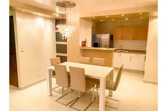 Venta de céntrico apartamento en Carrasquilla, San Francisco - foto 1