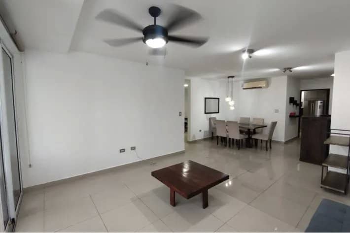 Venta de apartamento amoblado, en San Francisco - foto 1