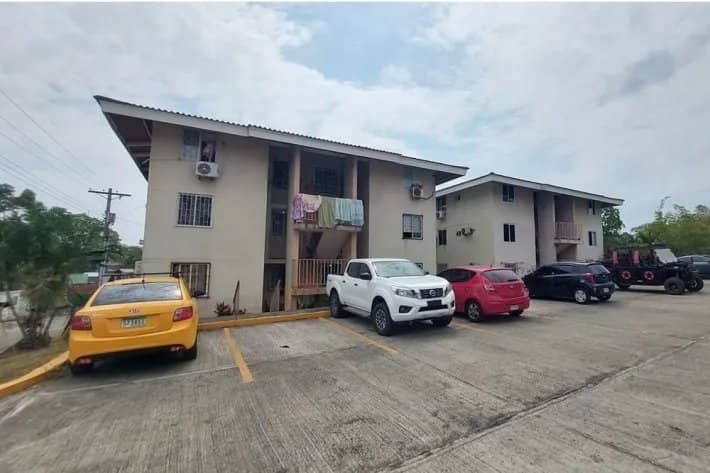 Se vende apartamento en Rana de Oro, Pedregal - photo 1
