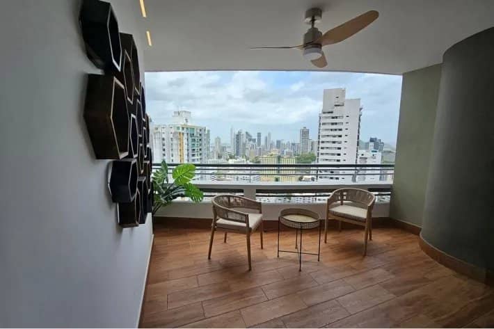 Apartamento en venta en El Cangrejo, Panamá - foto 1