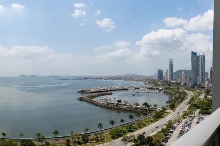 Venta de apartamento en YOO Panamá, Avenida Balboa - foto 1