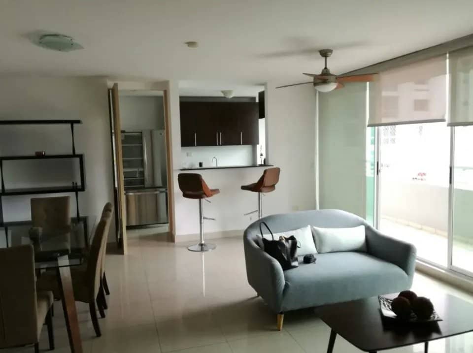 Alquiler de Apartamento Amoblado en San Francisco - photo 1