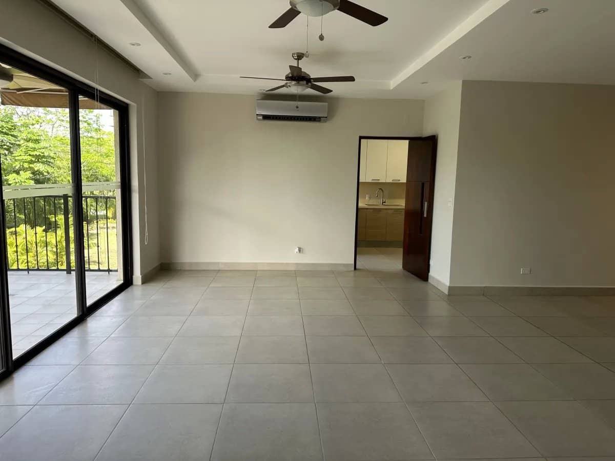 ALQUILER DE APARTAMENTO EN CLAYTON - foto 1