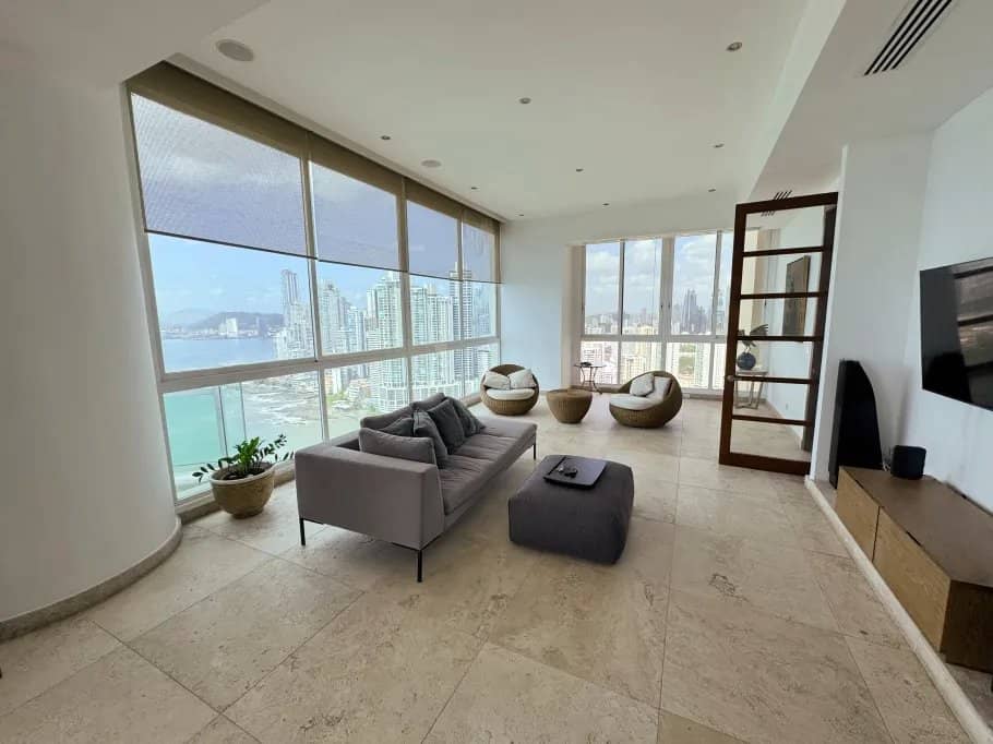 Venta de apartamento en PH Bahía Pacífica, Panamá - foto 1