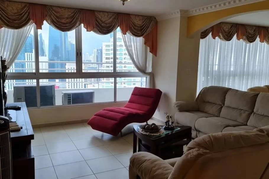 Se vende apartamento full amoblado en PH Sol Marina, Marbella - foto 1