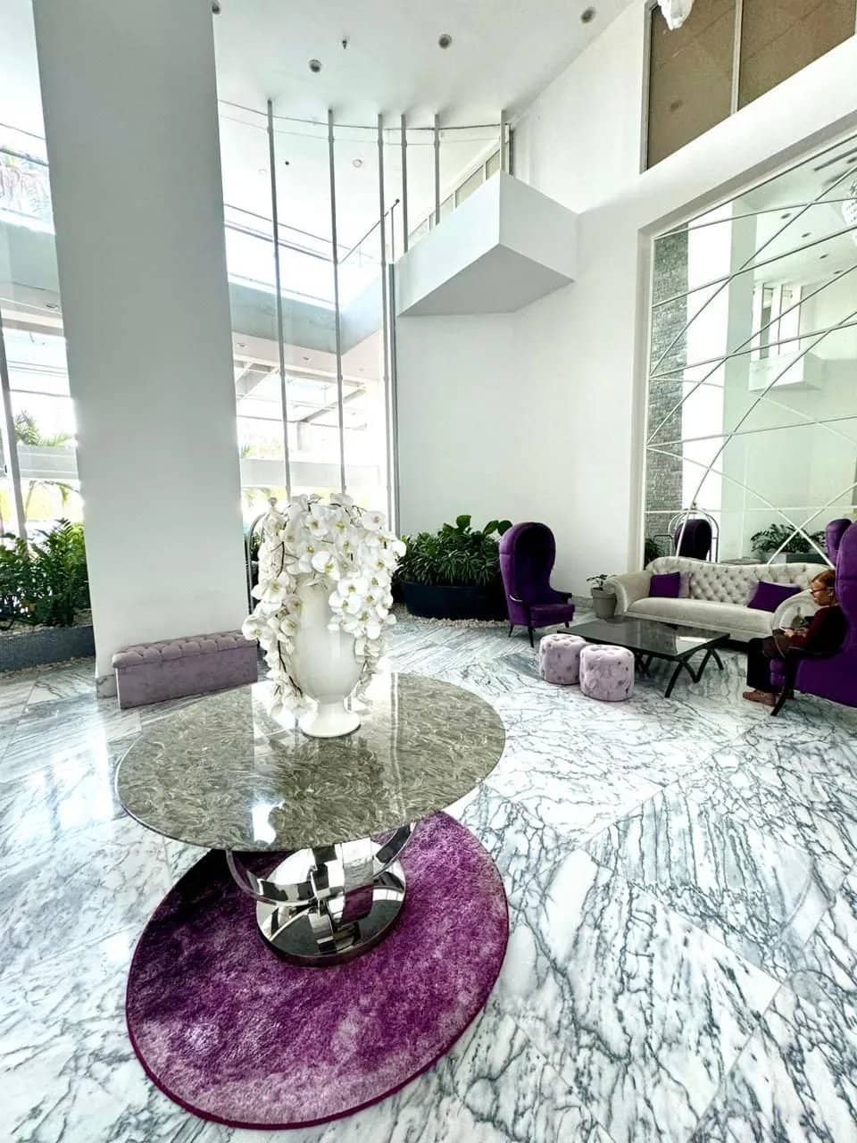Venta de Apatamento amoblado en PH Rivage, Ave. Balboa - foto 1