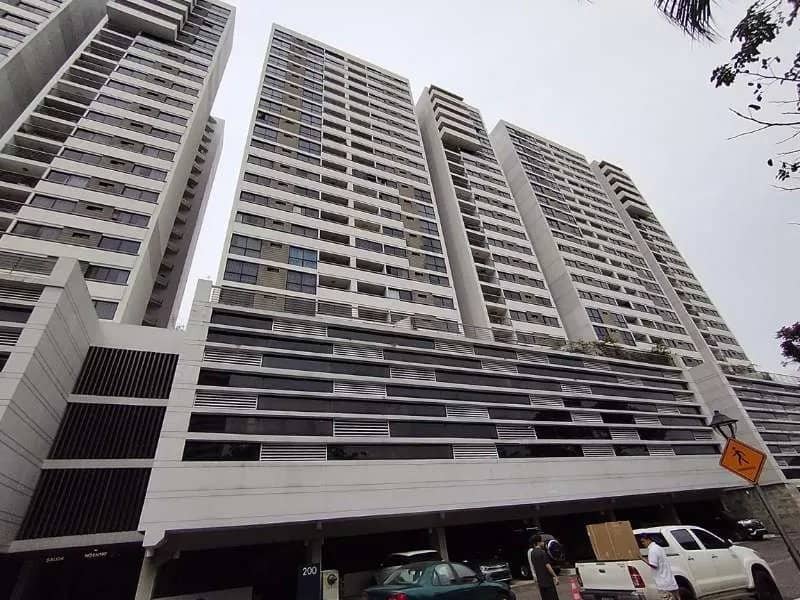 Venta de apartamento en Condado Country Club - foto 1