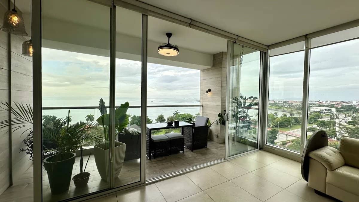 Venta de apartamento en PH Rivage, Avenida Balboa - foto 1