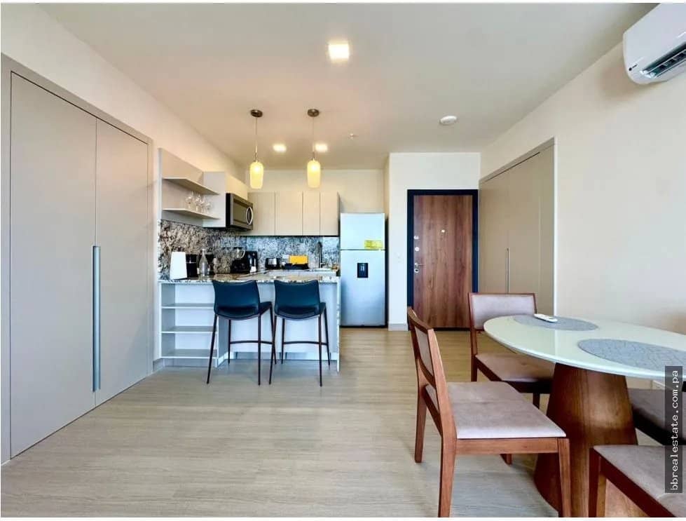 Alquiler de Apartamento en PH Arcadia, Costa del Este - foto 1