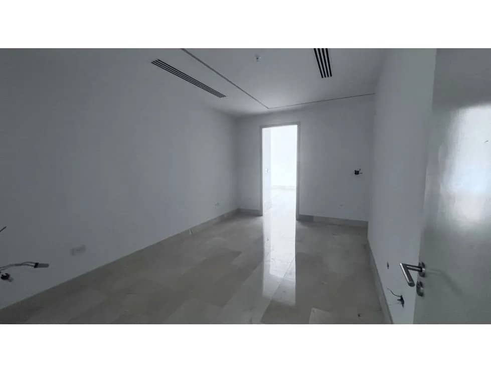 SE VENDE APARTAMENTO EN PH PANORAMA 192 M2 CON BALCON - foto 1