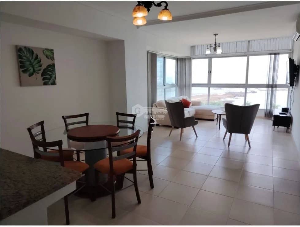 SE VENDE APARTAMENTO EN PH GRAND BAY 96 M2 CON PISCINA - foto 1