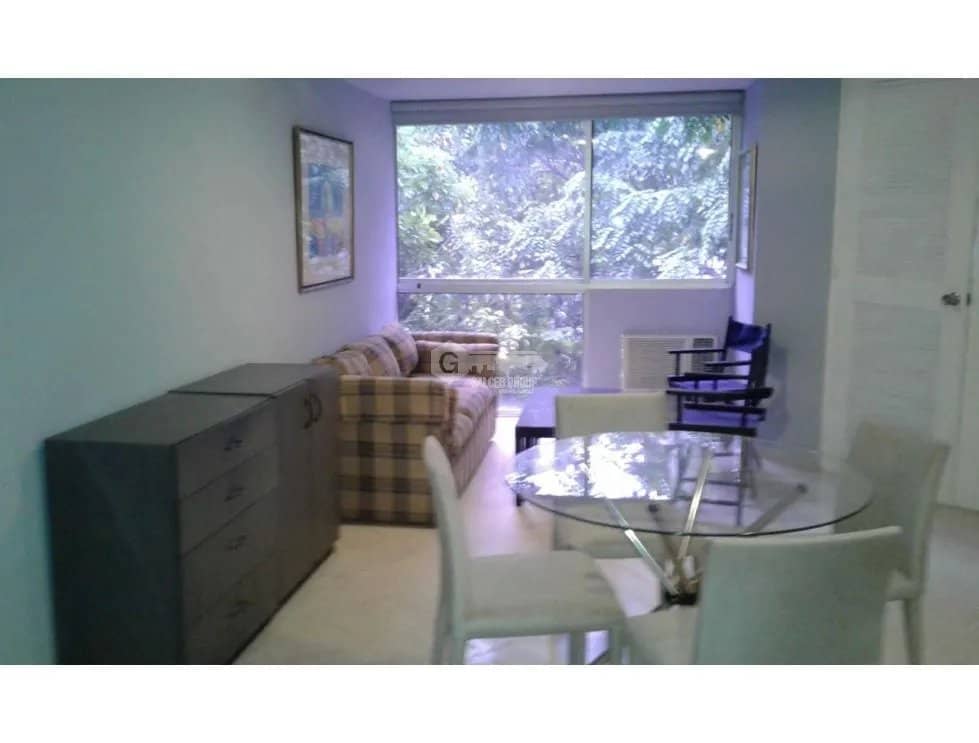 SE VENDE APARTAMENTO EN OBARRIO 5O M2 AMOBLADO / LINEA BLANCA - foto 1