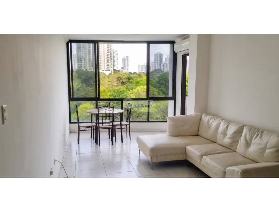 SE ALQUILA ACOGEDOR APARTAMENTO AMOBLADO FRENTE AL PARQUE OMAR - foto 1