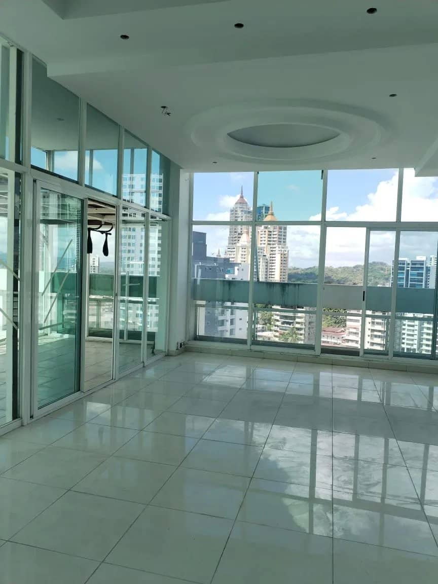 Venta de Apartamento en PH Kubic - foto 1