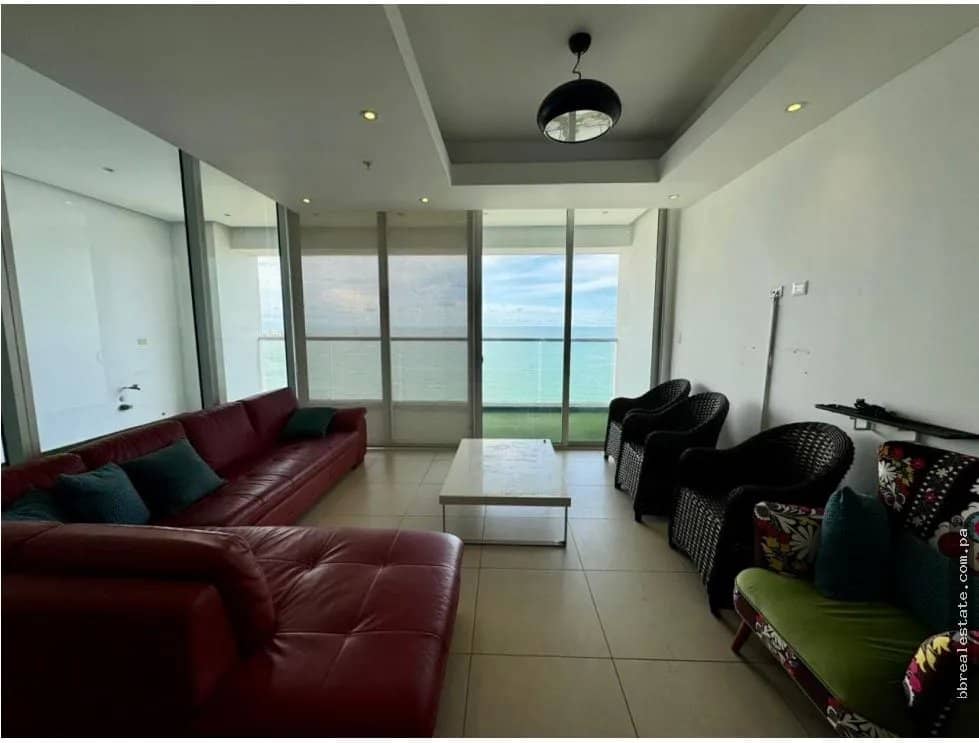 Venta de Apartamento en el PH The Rivage Tower, Avenida Balboa - foto 1