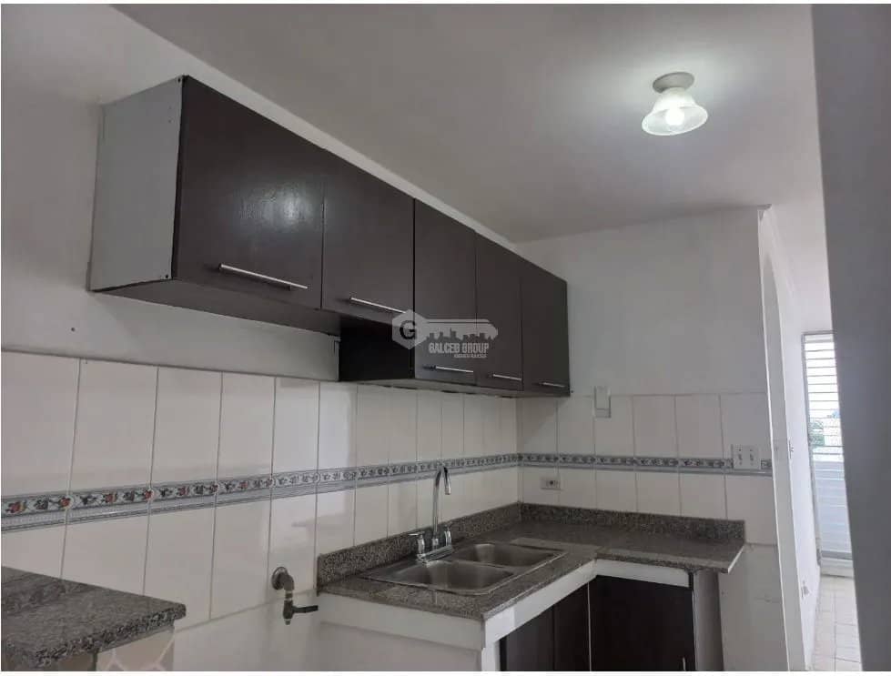 SE VENDE APARTAMENTO EN RIO ABAJO PH TORRES DE ESPAÑA 64 M2 - foto 1