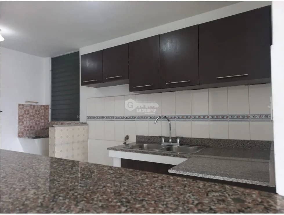 RIO ABAJO / PH TORRES DE ESPAÑA / 2 HABITACIONES / 64 M2 /1 BAÑO - foto 1