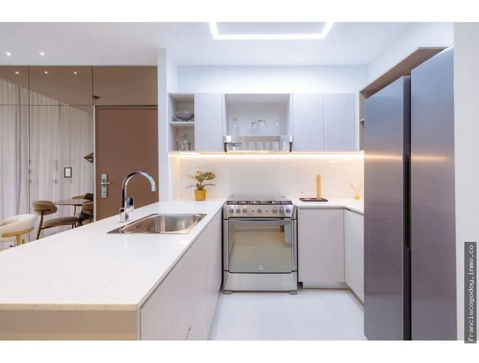 Se Vende Apartamento en Brisas del Golf - foto 1