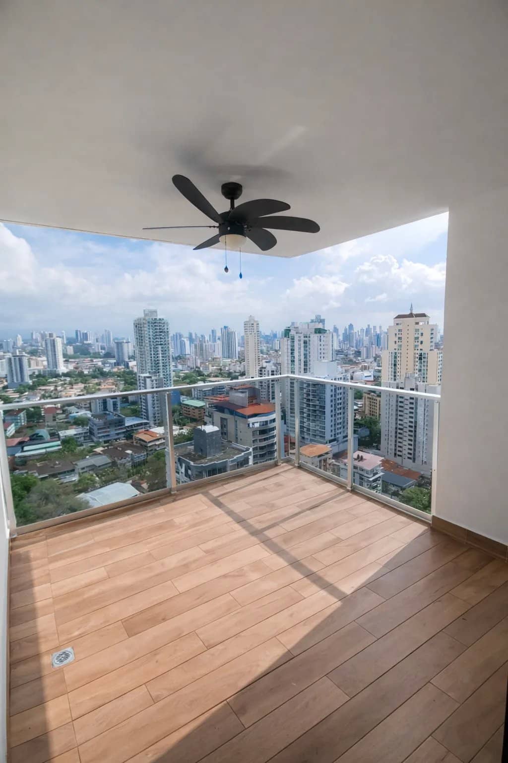 El Cangrejo, Bella Vista, Panamá, 3 recamaras, 2 parking, 119 metros - foto 1