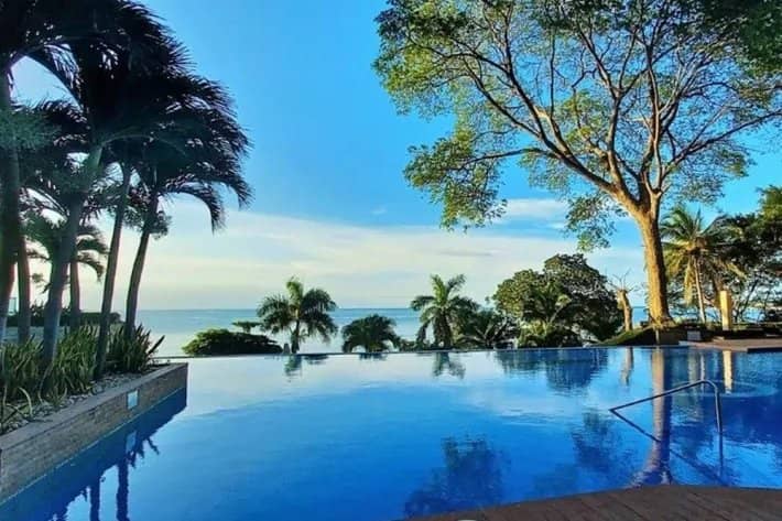 se vende apartamento frente al mar en ph bahia, neuva gorgona panama oeste. - foto 1