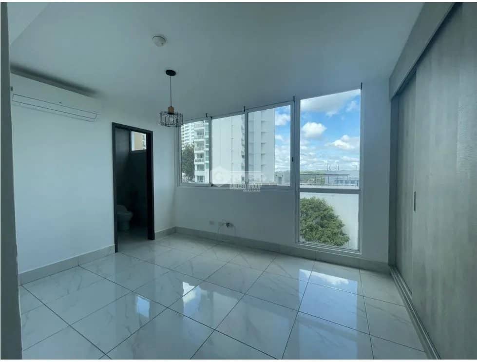 EDISON PARK / PH PACIFIC PARK / 141M / 3 HABITACION / 2 PARKING - foto 1