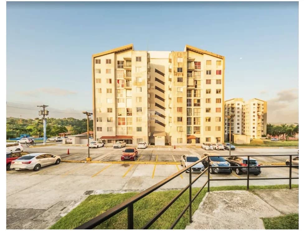 SE VENDE APARTAMENTO DE 56M EN VILLA ZAITA PH VISTAS DEL ROCIO - foto 1