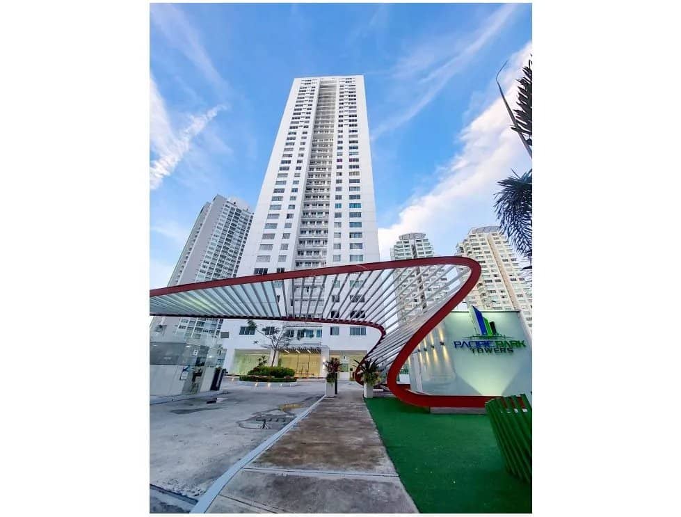 VENTA DE APARTAMENTO EN PH PACIFIC PARK TOWERS - foto 1