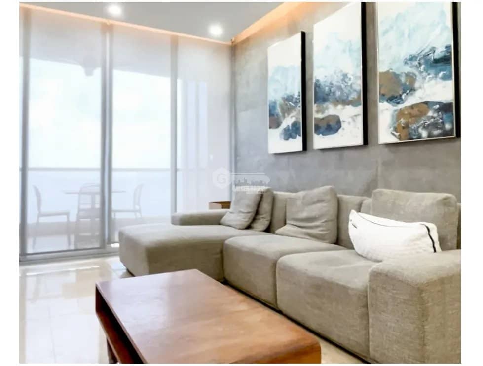 SE ALQUILA APARTAMENTO EN COCO DEL MAR 150M 2 HABITACIONES AMOBLADO - foto 1