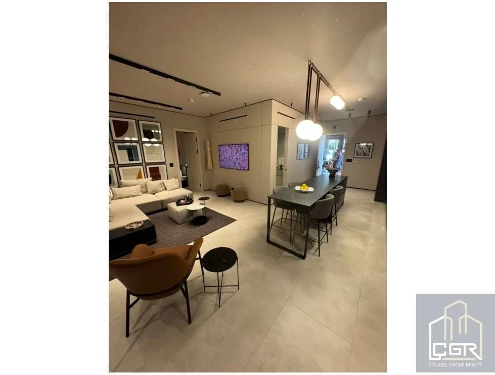 VENTA DE APARTAMENTO EN PH UPTDOWN CALLE URUGUAY - foto 1
