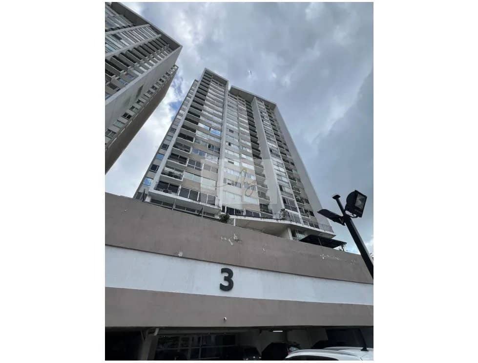 ALQUILER DE APARTAMENTO EN TORRES DE AVIÑÓN | RICARDO J. ALFARO - foto 1