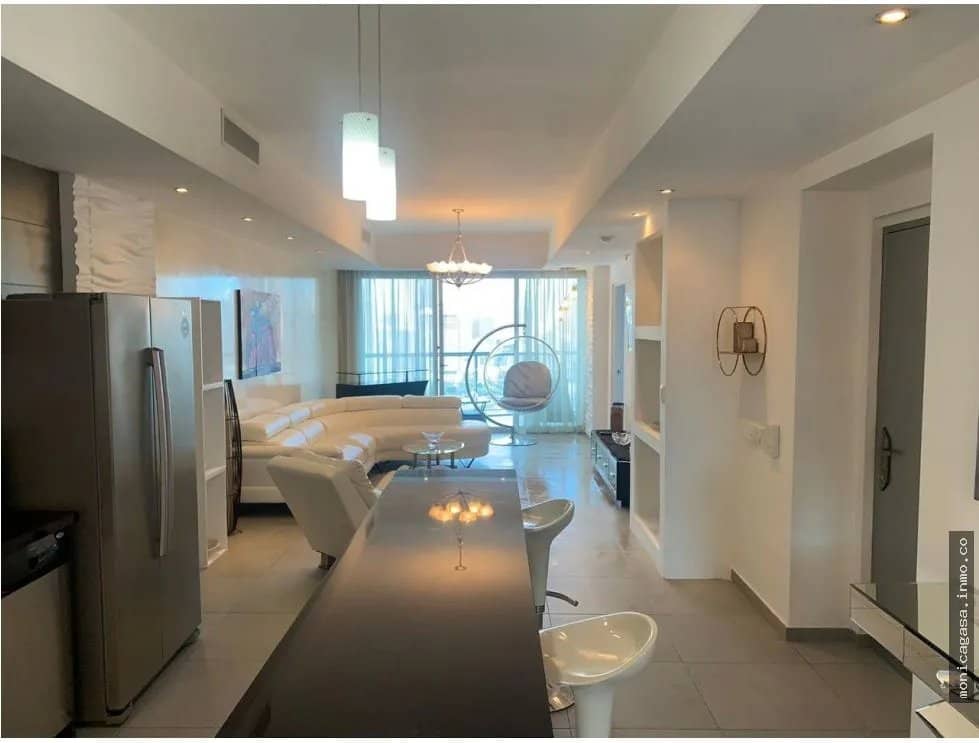 Alquiler de Apartamento PH Yatch Club/ / Ave. Balboa/ 178 m2 - foto 1