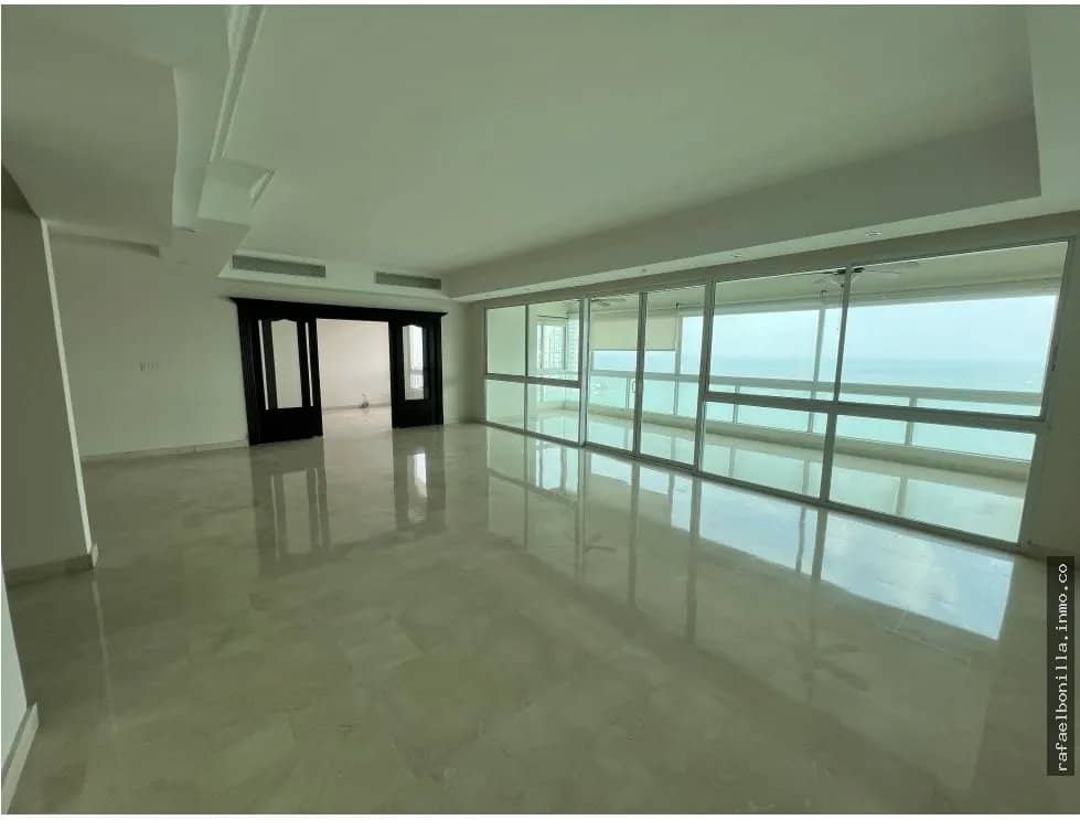 SE VENDE APARTAMENTO EN AVENIDA BALBOA - foto 1